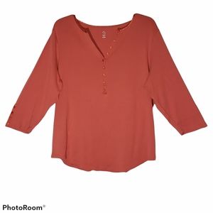 CB women's orange plus size 2X button down neckline round bottom hem top. 674